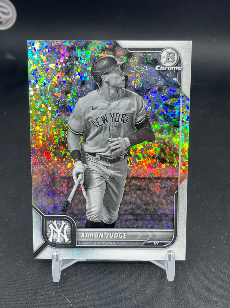 2022 TOPPS BOWMAN CHROME - B/W MINI DIAMOND REFRACTOR - A. JUDGE - #90 - #'D/199