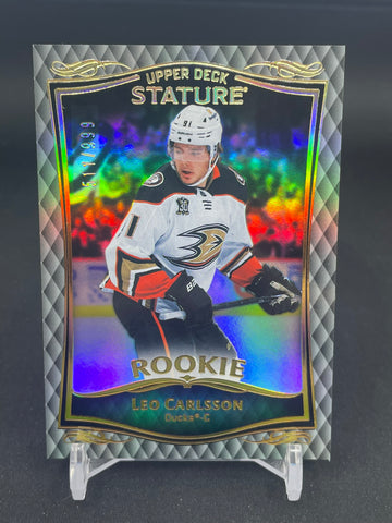 2023 UPPER DECK STATURE - ROOKIE - L. CARLSSON - #43 - #'D/999 - RC