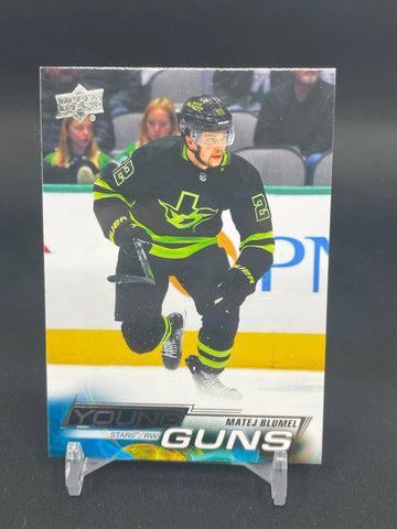 2022 Horní paluba rozšířená řada - mladé zbraně - M. Blumel - #704 - RC