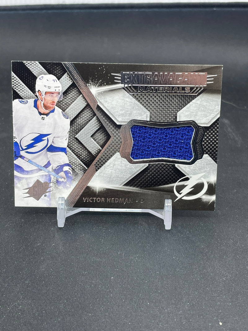 2018 UPPER DECK SPX - EXTRAVAGANT MATERIALS - V. HEDMAN -