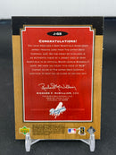 2001 UPPER DECK LEGENDS - LEGENDARY GAME JERSEYS - G. SHEFFIELD -