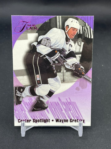 1994 FLEER FLAIR - CENTER SPOTLIGHT - W. GRETZKY - #4