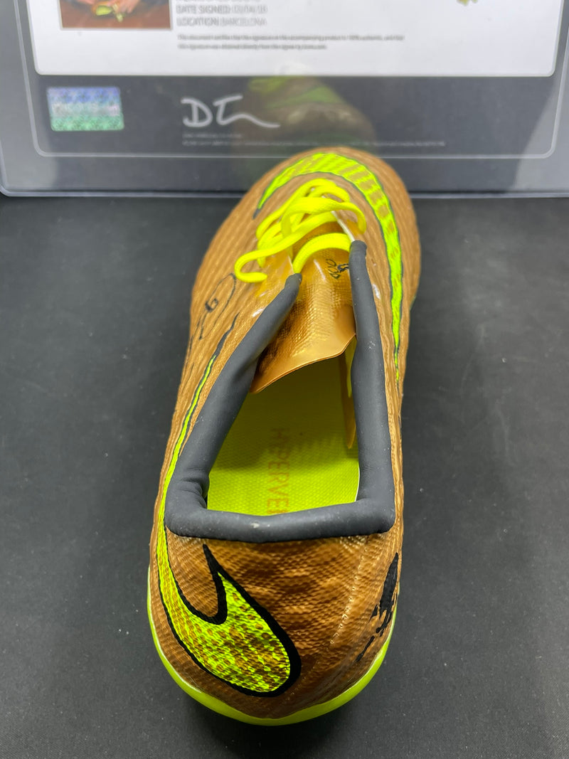 NEYMAR JR. SIGNED SPECIAL EDITION GOLD NIKE HYPERVENOM BOOT