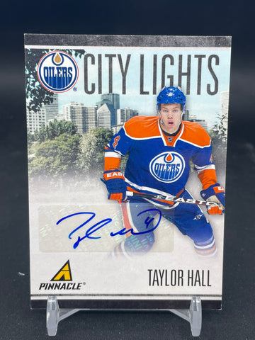 2011 PANINI PINNACLE - CITY LIGHTS - T. HALL - #88 - #'D/100 - AUTOGRAPH