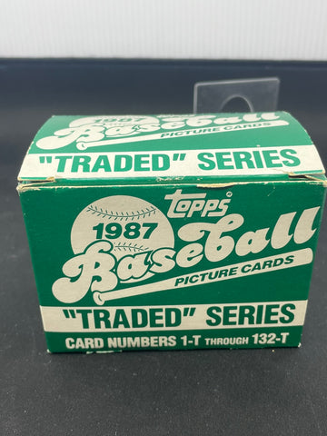 1987 TOPPS TRADED - COMPLETE SET - #1T-132T