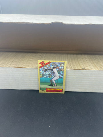 1987 TOPPS BASEBALL - COMPLETE SET - #1-792