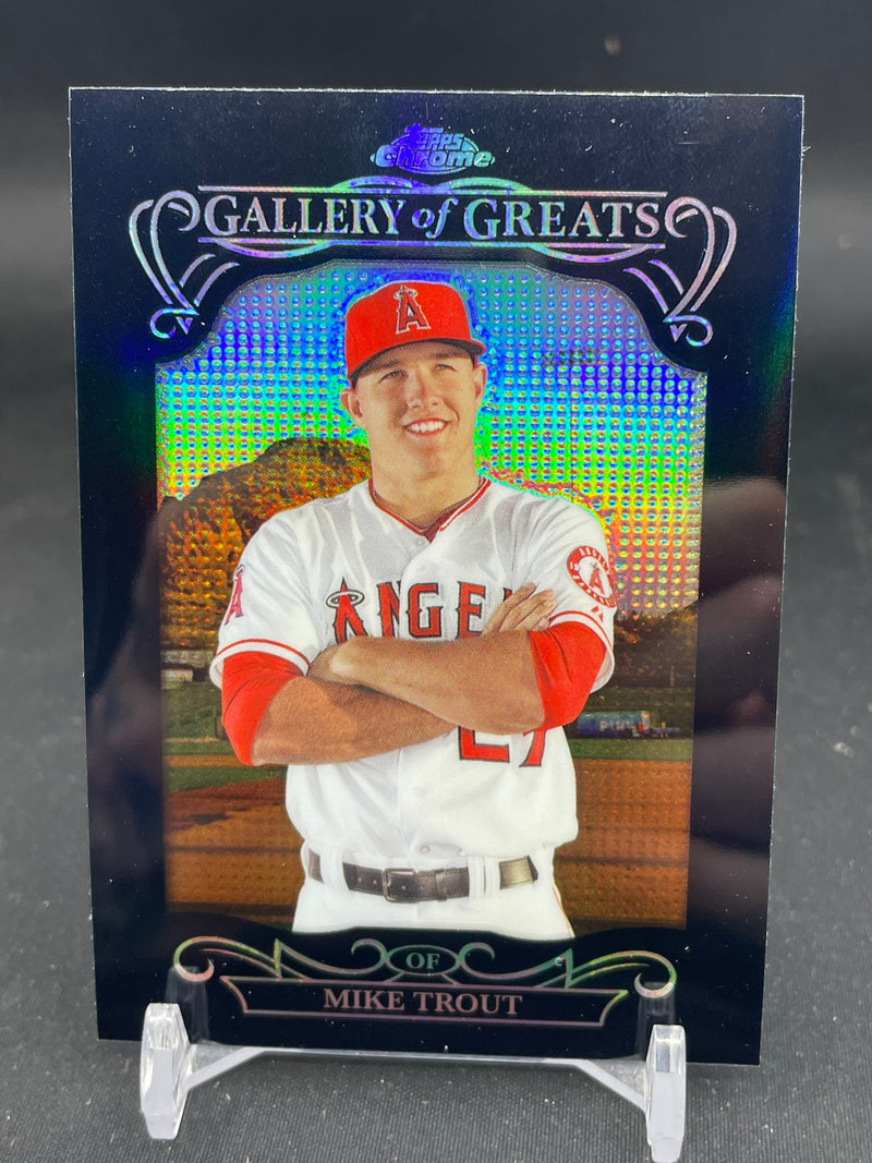 2015 TOPPS CHROME - GALLERY OF GREATS - M. TROUT -