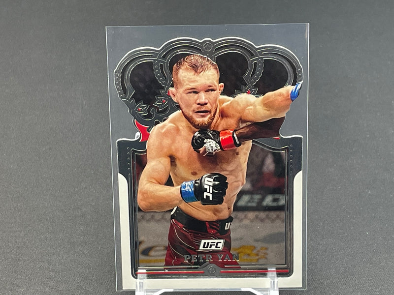 2022 PANINI CHRONICLES - UFC CROWN ROYALE - P. YAN -