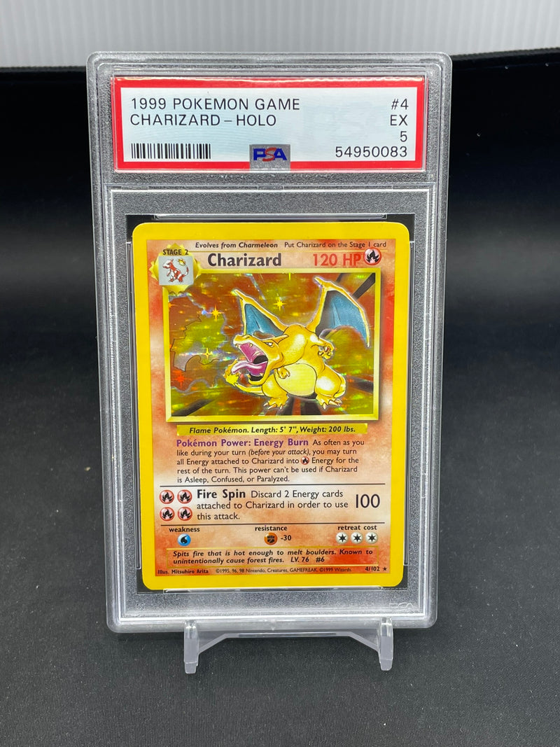 POKEMON - BASE SET - CHARIZARD - HOLO -