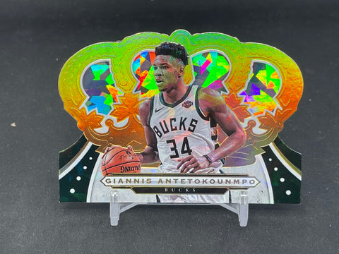 2019 PANINI CROWN ROYALE - CRYSTAL GOLD - G. ANTETOKOUNMPO - #30 - #'D/10