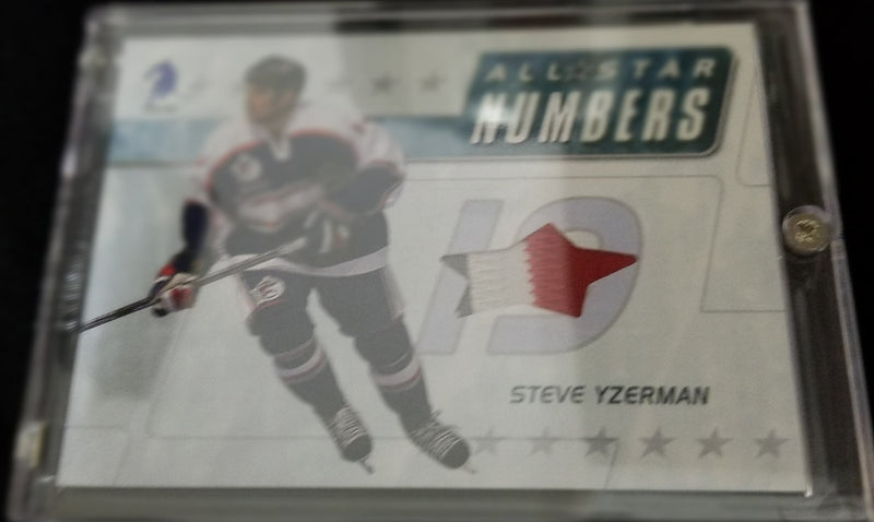 2003 LEAF IN THE GAME - ALL STAR NUMBERS - S. YZERMAN -