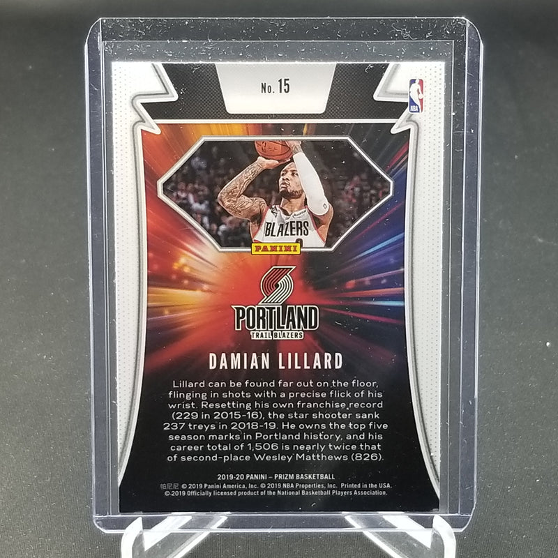 2019 PANINI PRIZM - FAR OUT! - G. ANTETOKOUNMPO -