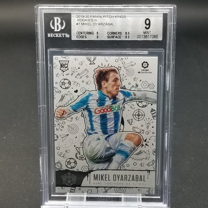 2019 PANINI PITCH KINGS - M. OYARZABAL -