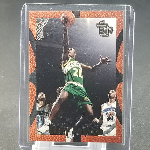 1995 TOPPS - G. PAYTON - #93