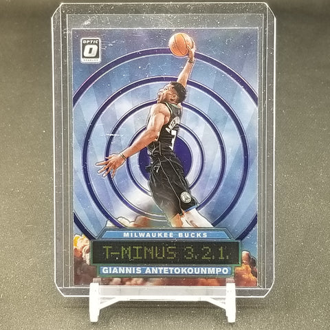 2019 PANINI DONRUSS OPTIC - PURPLE PRIZM - T-MINUS 3, 2, 1 - G. ANTETOKOUNMPO - #8