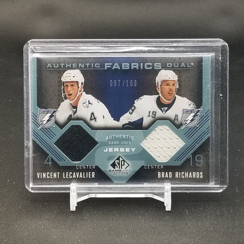 2007 UPPER DECK SP GAME USED - AUTHENTIC FABRICS DUAL - V. LECAVALIER / B. RICHARDS - #AF2-VB - #'D/100 - DUAL RELIC