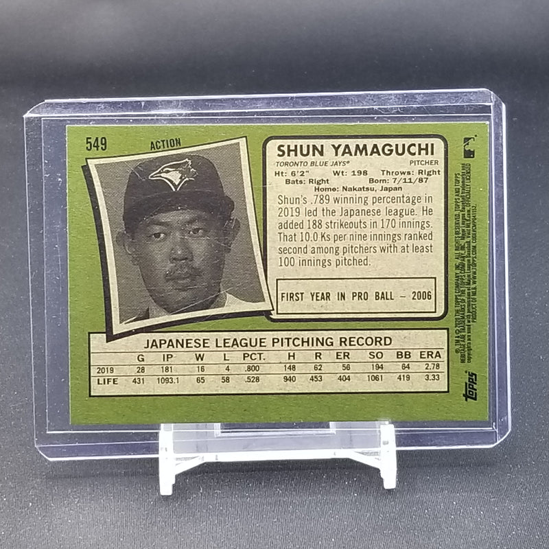 2020 TOPPS HERITAGE - BLACK - ACTION - S. YAMAGUCHI -