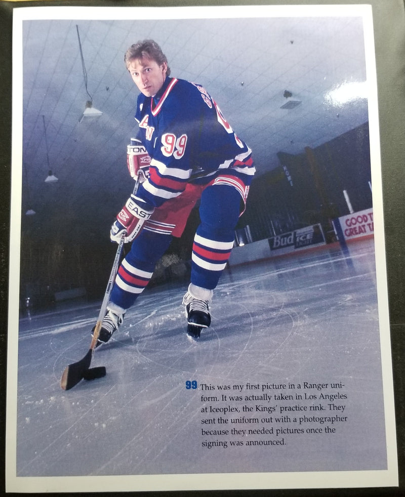 W.GRETZKY - PHOTO IN RANGERS UNIFORM - 8X10 PHOTO