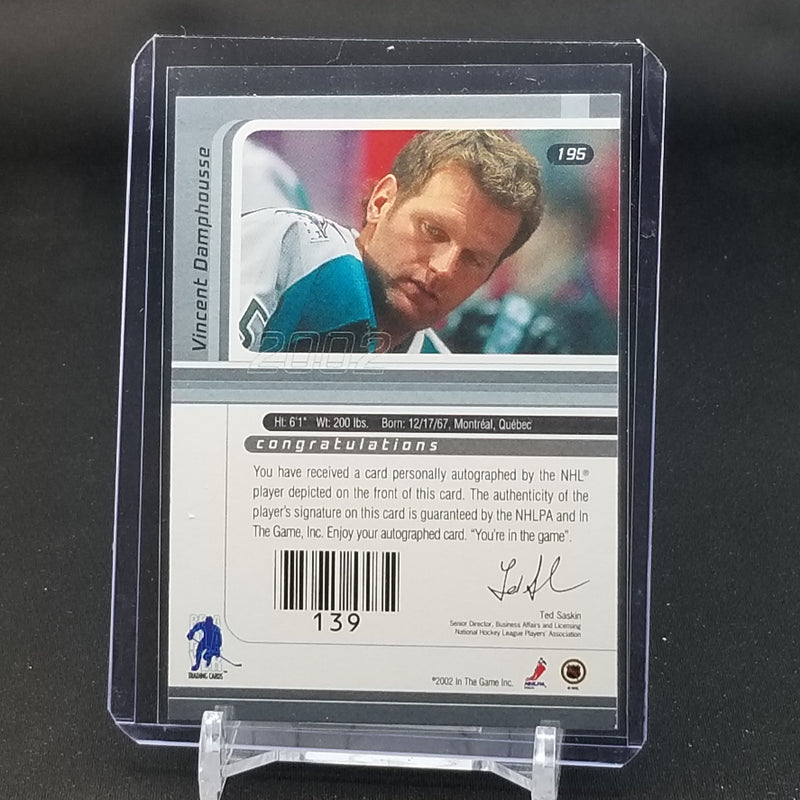 2002 IN THE GAME VAULT - SIGNATURE SERIES - V. DAMPHOUSSE -