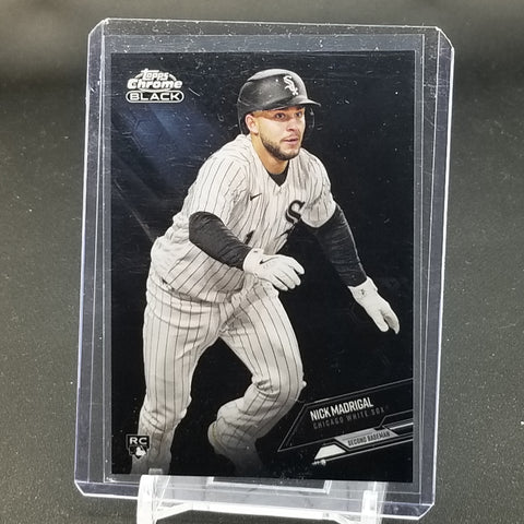 2021 TOPPS CHROME BLACK - N. MADRIGAL - #52 - RC
