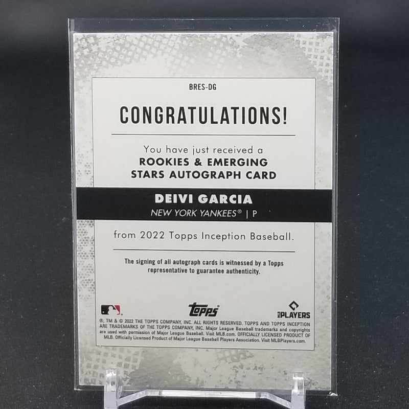 2022 TOPPS INCEPTION - GREEN - D. GARCIA - #BRES-DG - #'D/125 - AUTOGRAPH