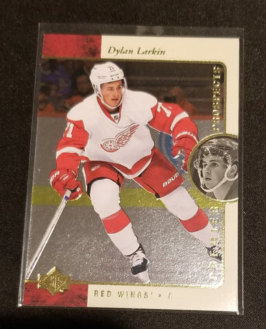 2015 UPPER DECK SP AUTHENTIC - PREMIER PROSPECTS - D. LARKIN - #R59 - RC