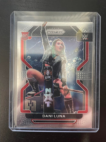 2022 PANINI PRIZM - D. LUNA - #110 - RC