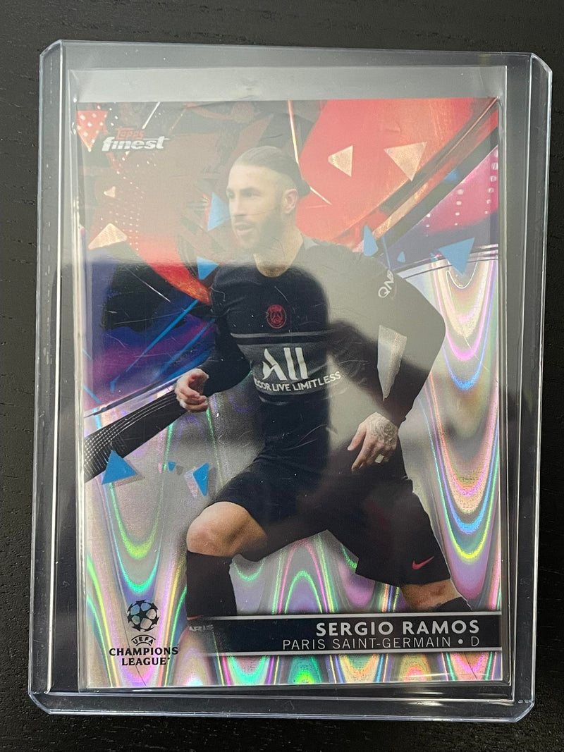 2021 TOPPS FINEST UEFA CHAMPIONS LEAGUE - RAYWAVE REFRACTOR - S. RAMOS - #70 - #'D/199