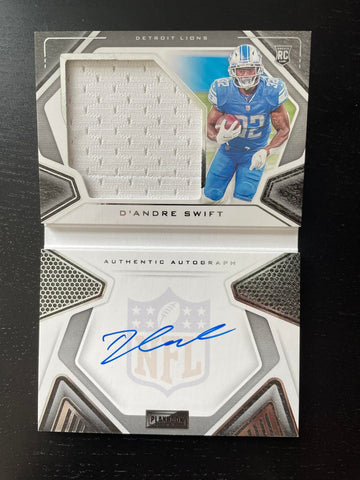 2020 PANINI PLAYBOOK - ROOKIE BOOKLET - D. SWIFT - #209 - #'D/199 - RELIC - AUTOGRAPH - RC
