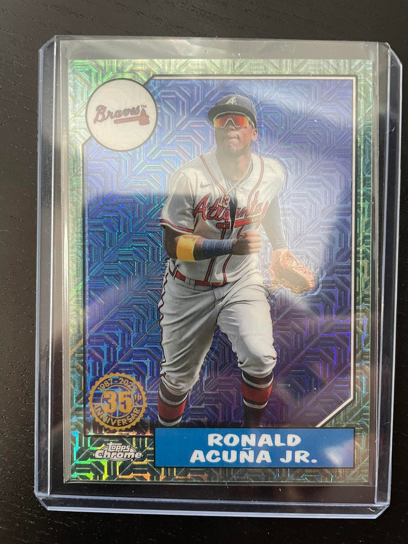 2022 TOPPS UPDATE SERIES - SILVER PACK - GREEN REFRACTOR - R. ACUNA JR. - #T87C-74 - #'D/99