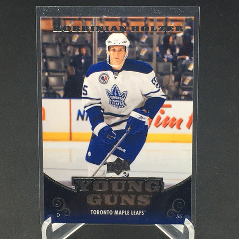 2010 UPPER DECK SERIES TWO - YOUNG GUNS - K. HOLZER - #497 - RC