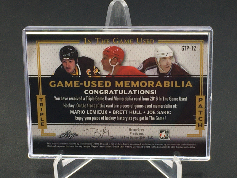 2016 LEAF IN THE GAME USED - TRIPLE GAME-USED MEMORABILIA - M. LEMIEUX/ B. HULL/ J. SAKIC - #GTP-12 - #'D/4 - TRIPLE RELIC
