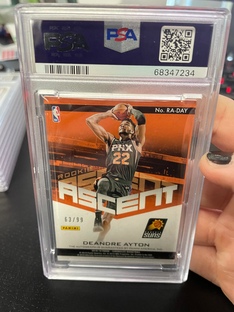 2018 PANINI CHRONICLES - ROOKIE ASCENT - D. AYTON - #DAY - #'D/99 - AUTOGRAPH - PSA 9 - RC