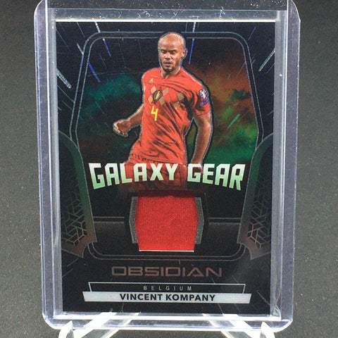 2020 PANINI OBSIDIAN - GALAXY GEAR - V. KOMPANY - #GG-VK - #'D/149 - RELIC