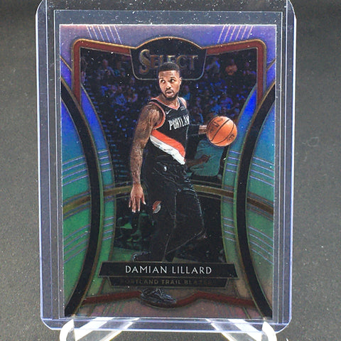 2019 PANINI SELECT - PREMIER LEVEL - SILVER PRIZM - D. LILLARD - #106