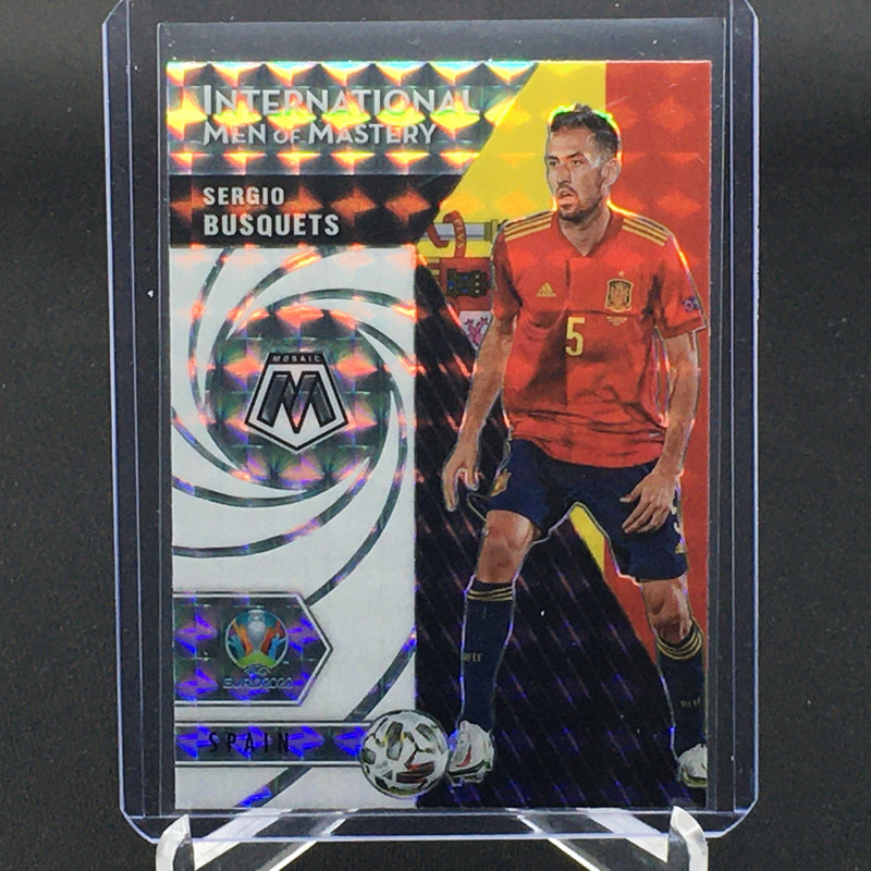 2021 PANINI MOSAIC - INTERNATIONAL MEN OF MASTERY - MOSAIC PRIZM - S. BUSQUETS -