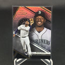2021 TOPPS GOLD LABEL - BLACK - K. LEWIS -