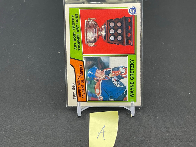 1983 O-PEE-CHEE - PAST WINNERS OF THE ROSS TROPHY - W. GRETZKY -
