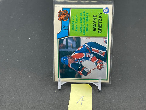 1983 O-PEE-CHEE - NHL ASSIST LEADER - W. GRETZKY - #216