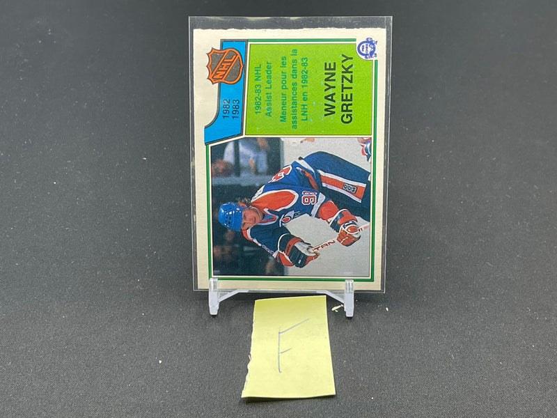 1983 O-PEE-CHEE - NHL ASSIST LEADER - W. GRETZKY -