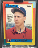 2018 TOPPS ARCHIVES SIGNATURE - 1990 TOPPS - S. AVERY - #4T - #'D/99 - AUTOGRAPH