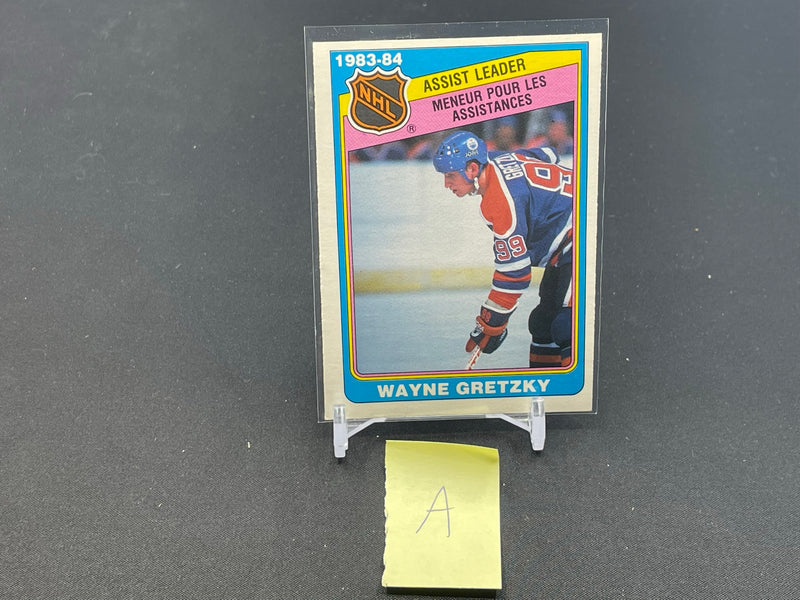 1984 O-PEE-CHEE - ASSIST LEADER - W. GRETZKY -