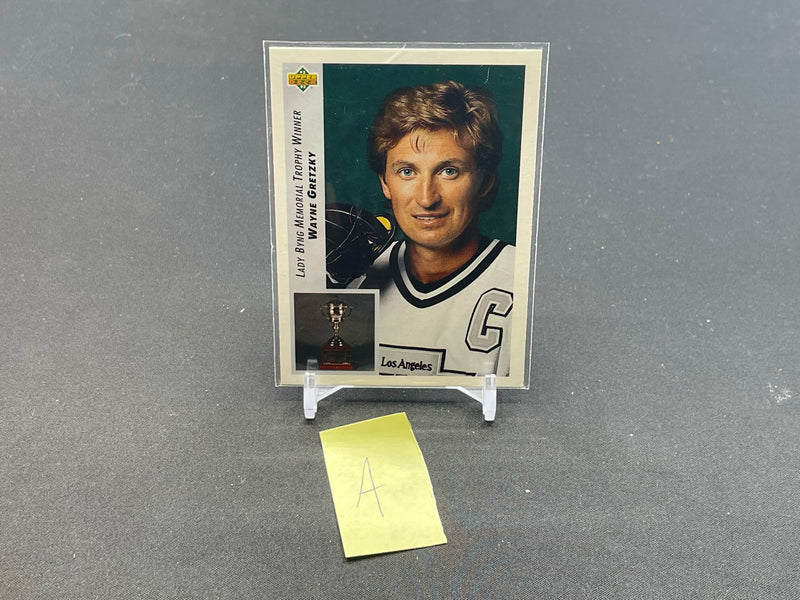 1992 UPPER DECK - LADY BING  MEMORIAL TROPHY - W. GRETZKY -