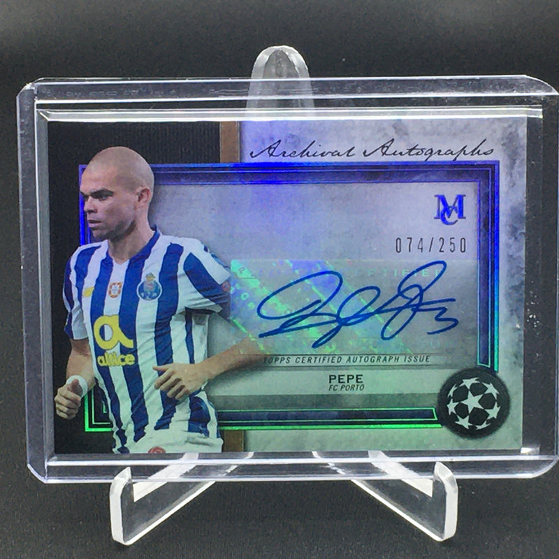 2021 TOPPS MESEUM COLLECTION CHAMPIONS LEAGUE - PEPE - #AA-PE - #'D/250 - AUTOGRAPH