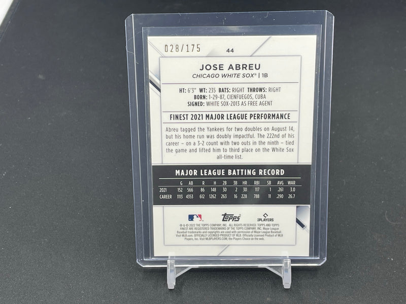 2022 TOPPS FINEST - AQUA SHIMMER REFRACTOR - J. ABREU - #44 - #'D/175