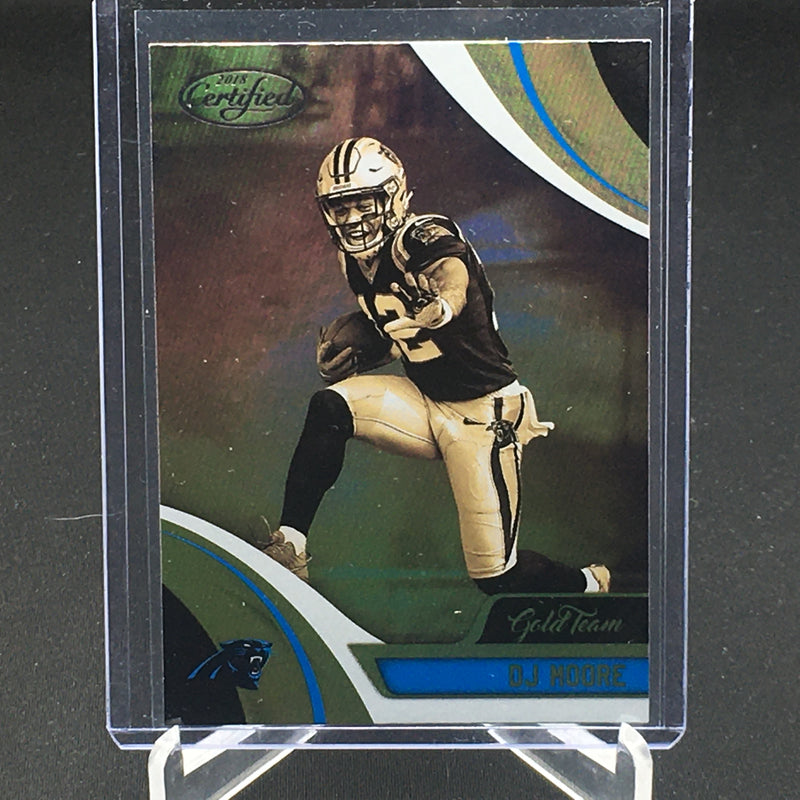 2018 PANINI CERTIFIED - GOLD TEAM - D. MOORE -