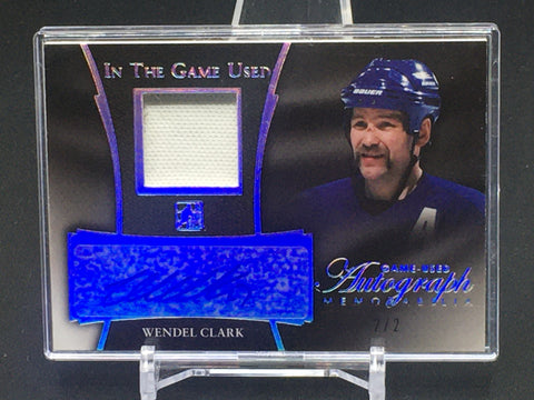 2016 LEAF IN THE GAME USED - GAME USED AUTOGRAPH MEMORABILIA - W. CLARK - #GUA-WC1 - #'D/2 - AUTOGRAPH - JERSEY