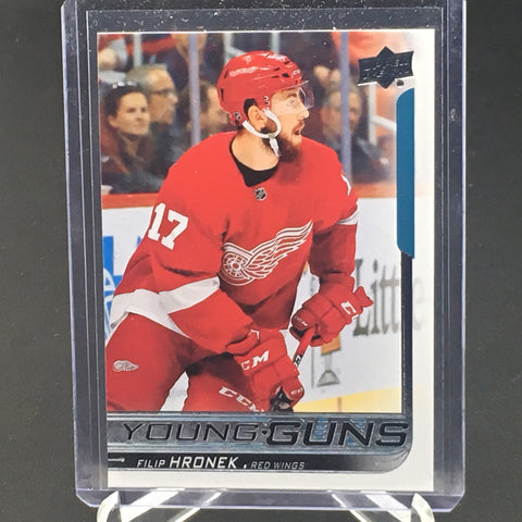 2018 UPPER DECK SERIES ONE - YOUNG GUNS - F. HRONEK - #214 - RC