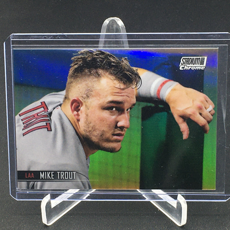 2021 TOPPS STADIUM CLUB CHROME - REFRACTOR - M. TROUT -