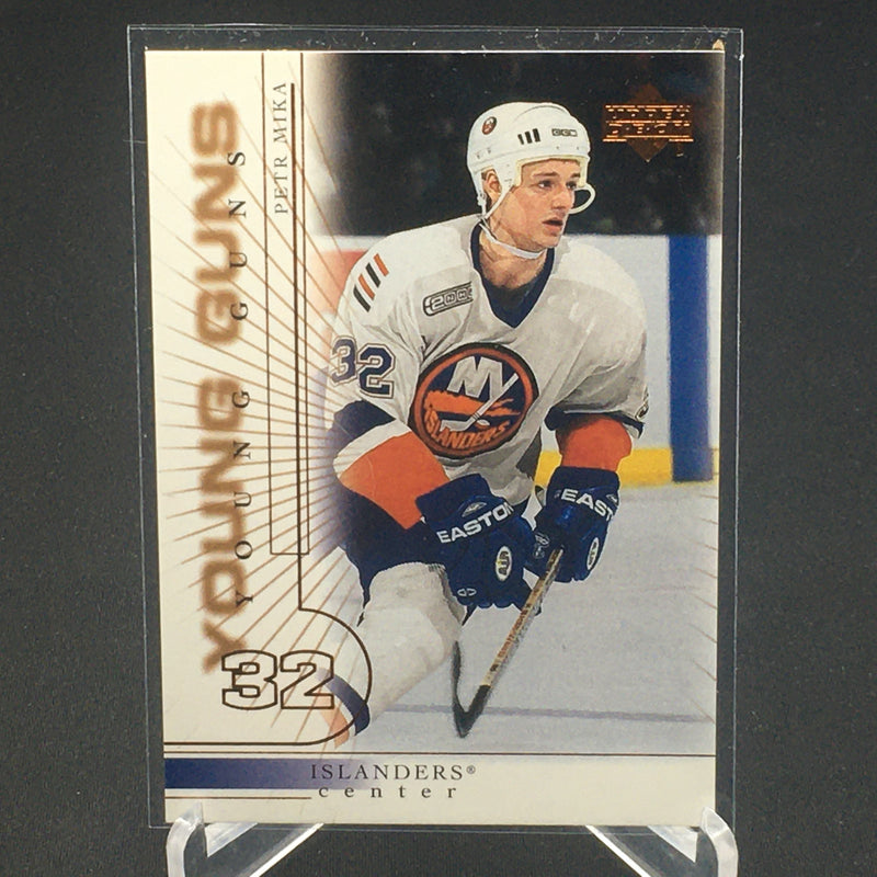 2000 UPPER DECK SERIES ONE - YOUNG GUNS - P. MIKA -